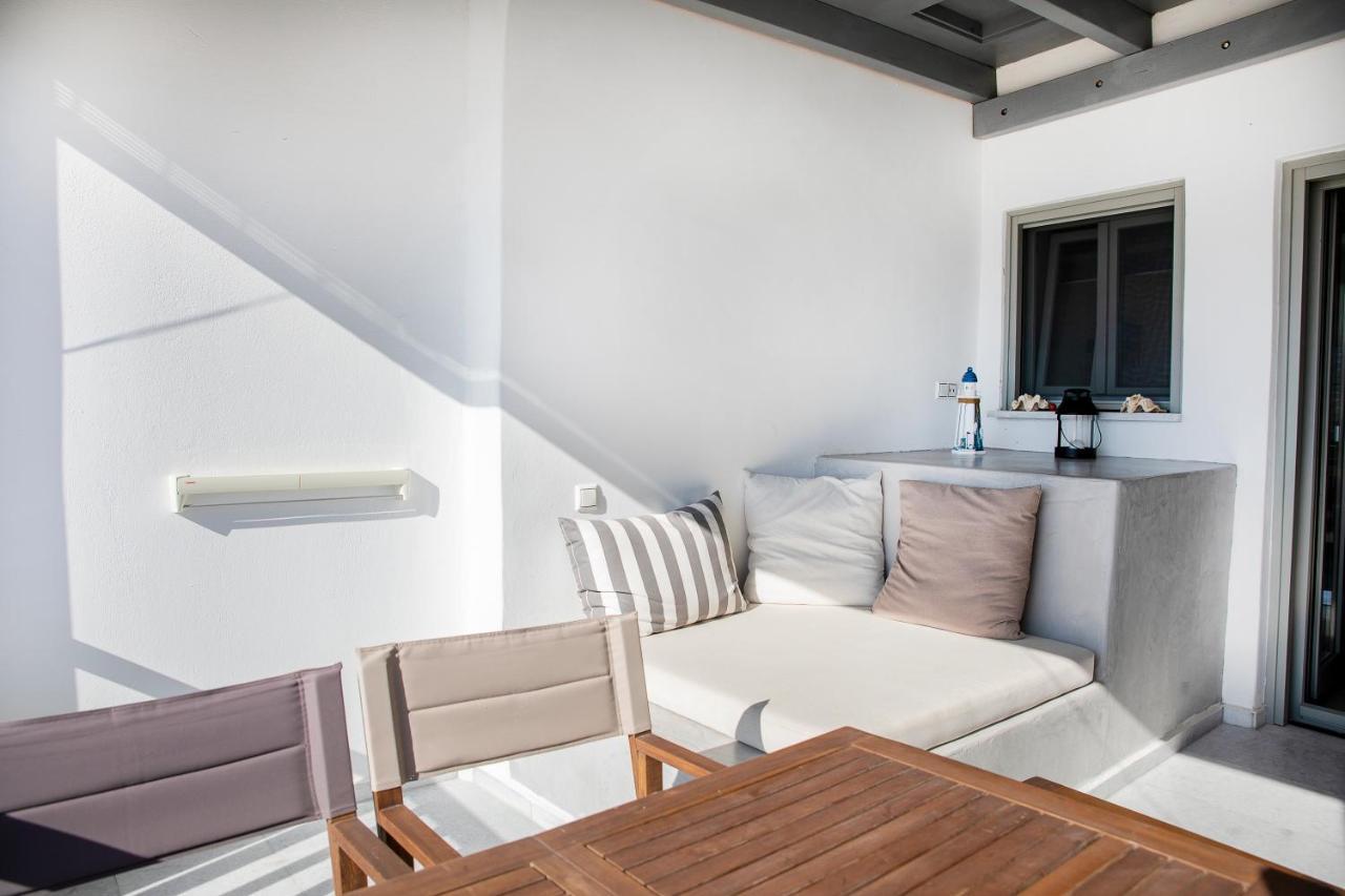 Caper-2 Bedroom Traditional Home With Amazing View 나오우사 외부 사진