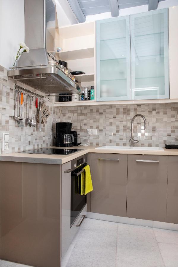 Caper-2 Bedroom Traditional Home With Amazing View 나오우사 외부 사진