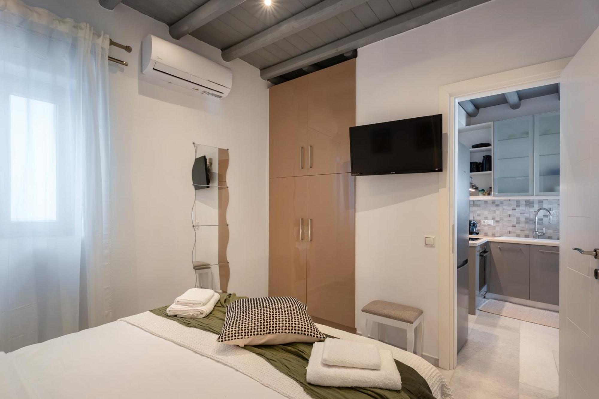 Caper-2 Bedroom Traditional Home With Amazing View 나오우사 외부 사진