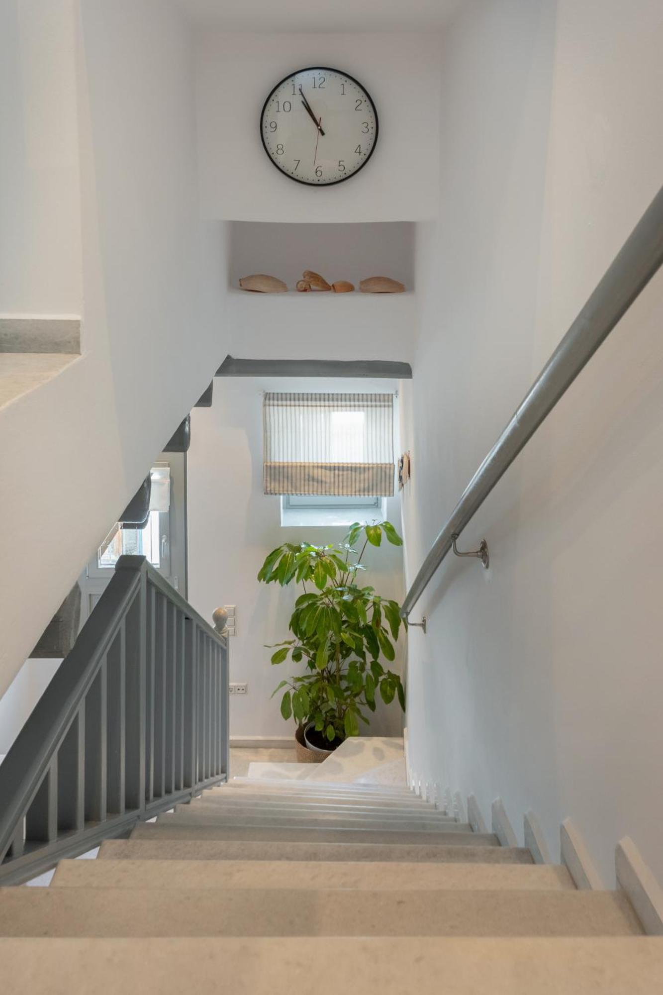 Caper-2 Bedroom Traditional Home With Amazing View 나오우사 외부 사진